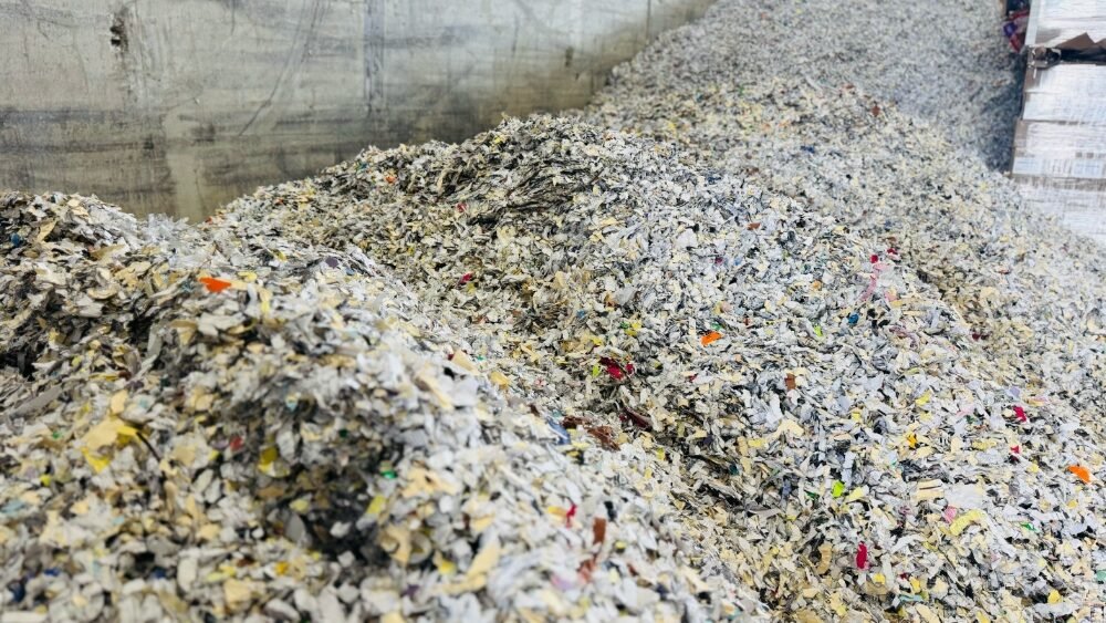 shredding paper off-site